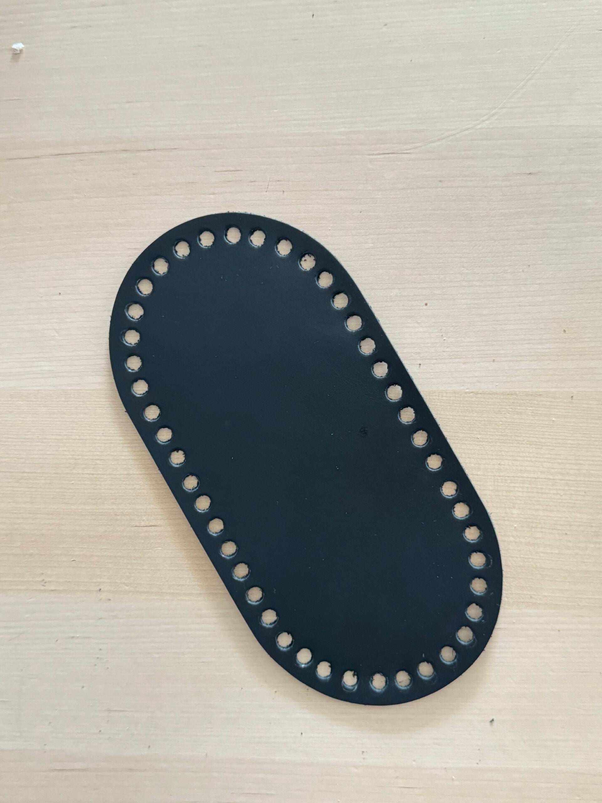 Bőr táska alj - 10 cm x 23 cm- fekete | Anyafonja.hu