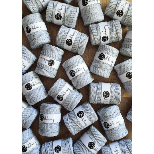Bobbiny Premium kifésülhető makramé fonal 5 mm - Light Gray | Anyafonja.hu