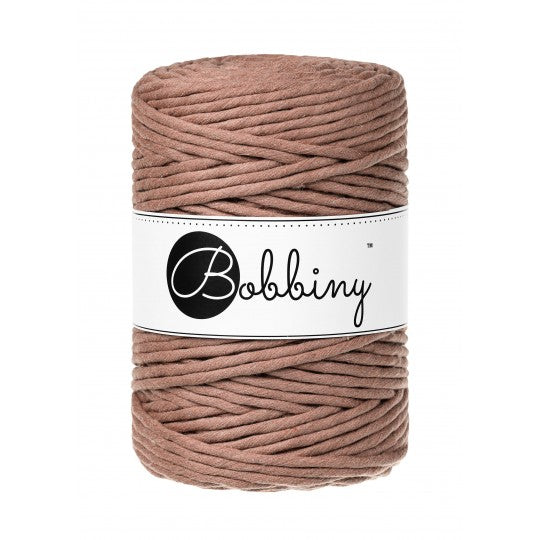 Bobbiny Premium kifésülhető makramé fonal 5 mm - Limitált kiadás Mocha Mousse | Anyafonja.hu