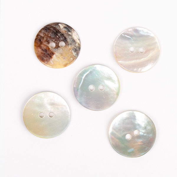 DROPS Gomb - gyöngyház 522 | Anyafonja.hu