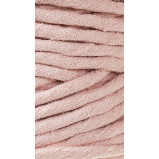 Bobbiny Premium kifésülhető makramé fonal 5 mm - Pastel Pink | Anyafonja.hu